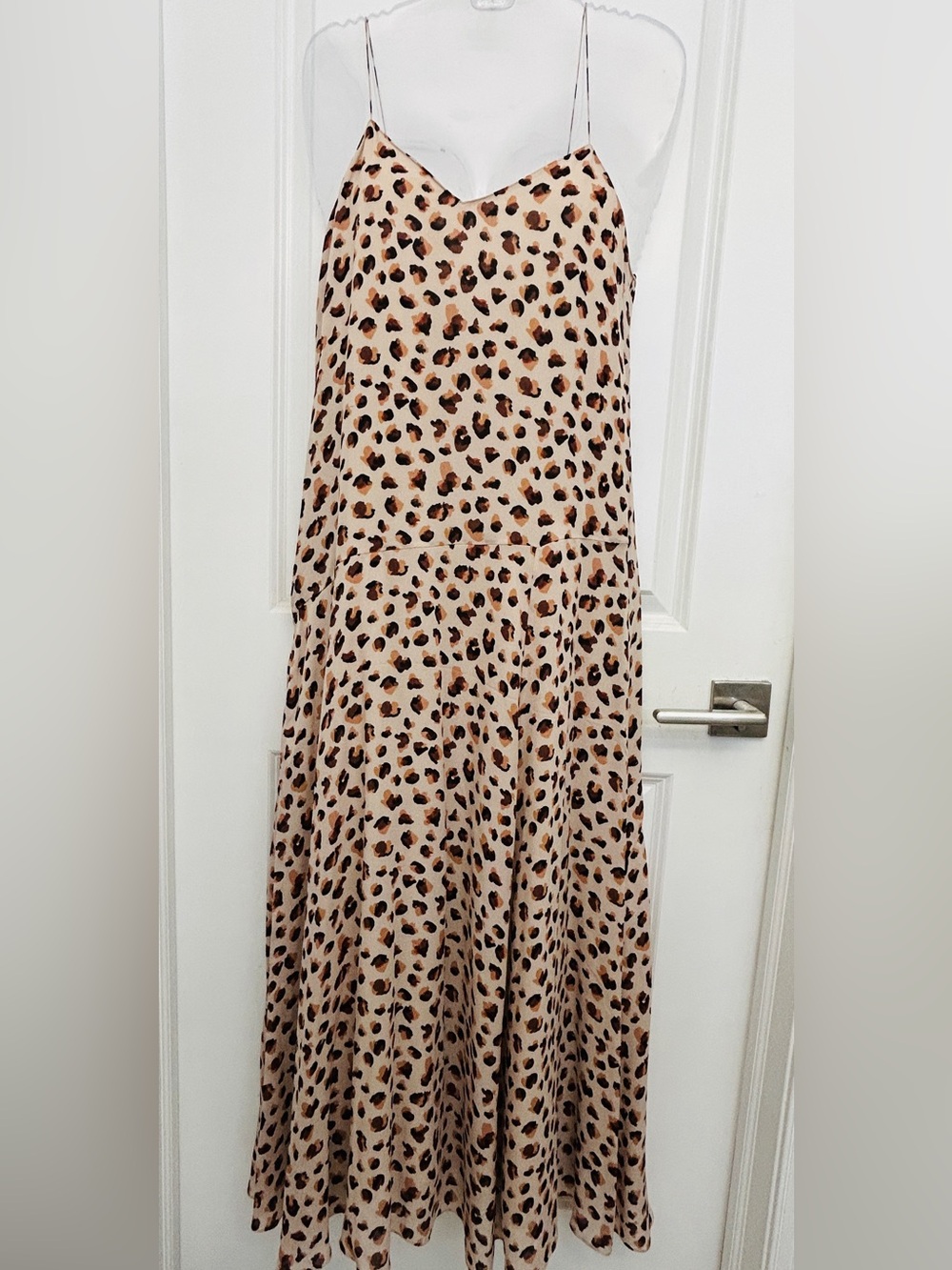 Theory Flora Leopard Print Silk Midi Cami Slip size 2, 100% Silk